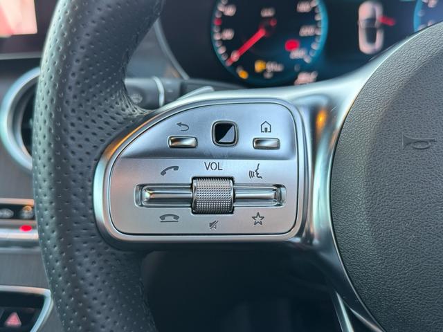 Cクラス C180カブリオレスポーツ レザーエクスクルーシブパッケージ/ワンオーナー/後期型/赤革シート/赤幌/電動オープン/レーダーセーフティ/ACC/アンビエントライト/シートヒーター/HUD/LEDヘッド/純正19インチAW(55枚目)