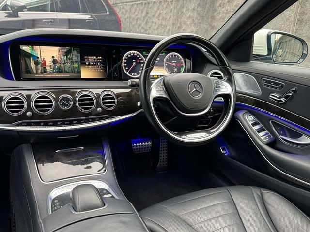 Sクラス S400ハイブリッド エクスクルーシブ AMGスポーツパッケージ/レーダーセーフティ/黒革シート/シートヒーター/クーラ/パノラマサンルーフ/ブルメスター/イージークローザー/サンシェード/全方位カメラ/ACC/LED/純正19インチAW(42枚目)