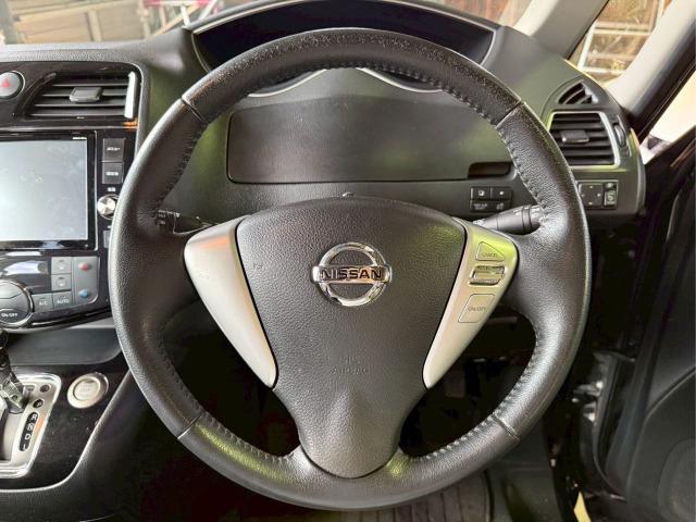 セレナ ハイウェイスター　Ｓ－ハイブリッド　助手席スライドＵＰシート（18枚目）