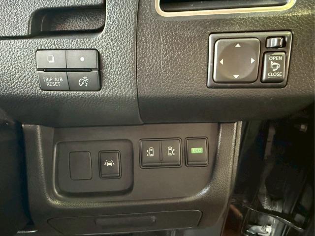 セレナ ハイウェイスター　Ｓ－ハイブリッド　助手席スライドＵＰシート（19枚目）