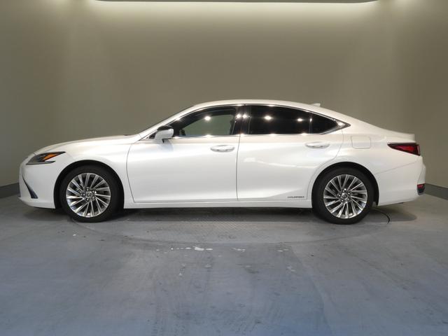 ＥＳ ＥＳ３００ｈ　バージョンＬ　おくだけ充電付き（15枚目）