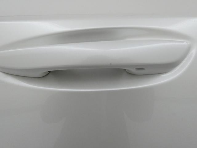 ＥＳ ＥＳ３００ｈ　バージョンＬ　おくだけ充電付き（28枚目）