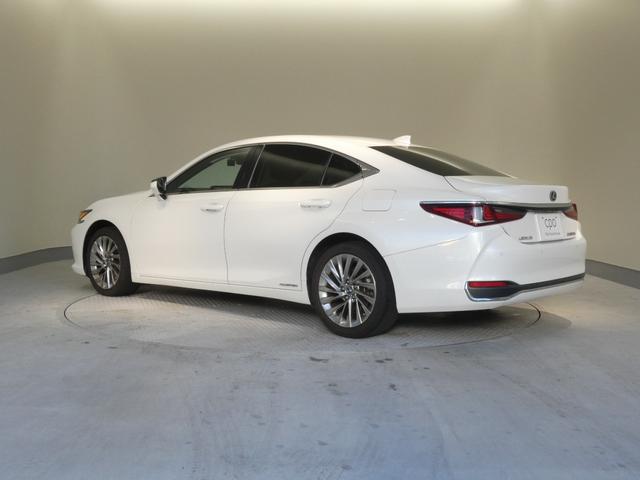 ＥＳ ＥＳ３００ｈ　バージョンＬ　おくだけ充電付き（32枚目）