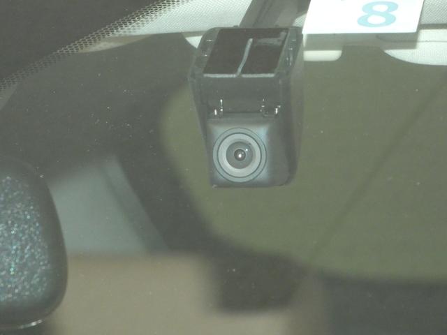 ＮＸ ＮＸ３００ｈ　Ｉパッケージ　ブラインドスポットモニター　リヤクロストラフィックアラート　パノラミックビューモニター　２２５／６０Ｒ１８（ダークメタリック塗装）（8枚目）