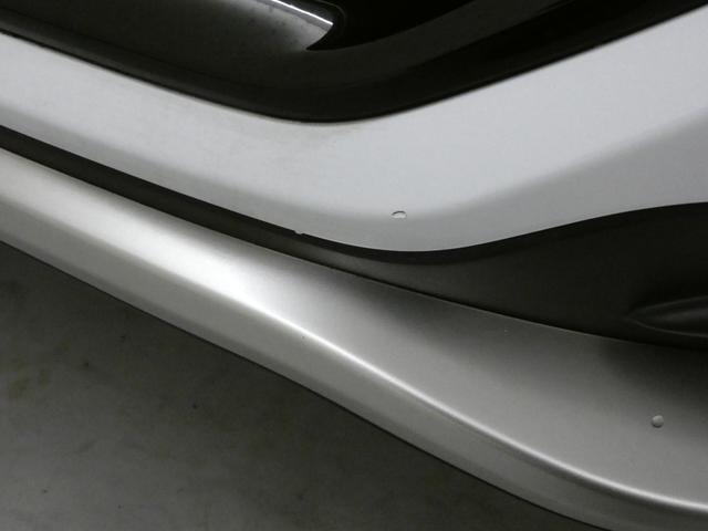 ＮＸ ＮＸ３５０ｈ　Ｆスポーツ　三眼ヘッドライト　パノラマルーフ　デジタルインナーミラー　後席電動シート　後席シートヒーター　アドバンストパーク　パノラミックビューモニター　オレンジキャリパー　レーンチェンジアシスト付き（27枚目）