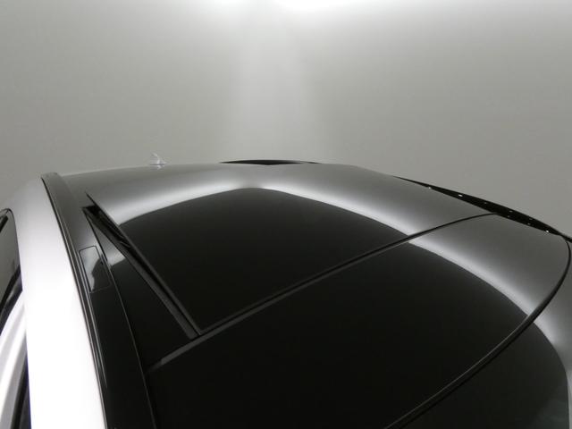 ＮＸ ＮＸ３５０ｈ　Ｆスポーツ　三眼ヘッドライト　パノラマルーフ　デジタルインナーミラー　後席電動シート　後席シートヒーター　アドバンストパーク　パノラミックビューモニター　オレンジキャリパー　レーンチェンジアシスト付き（46枚目）