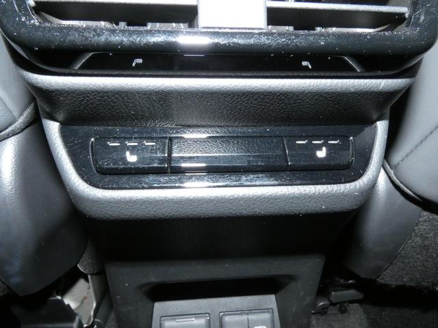 ＮＸ ＮＸ３５０ｈ　Ｆスポーツ　三眼ヘッドライト　パノラマルーフ　デジタルインナーミラー　後席電動シート　後席シートヒーター　アドバンストパーク　パノラミックビューモニター　オレンジキャリパー　レーンチェンジアシスト付き（52枚目）