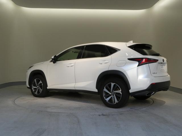 ＮＸ ＮＸ３００　Ｉパッケージ　パノラマルーフ・パーキングサポートブレーキ（静止物）・切削光輝ホイール（11枚目）