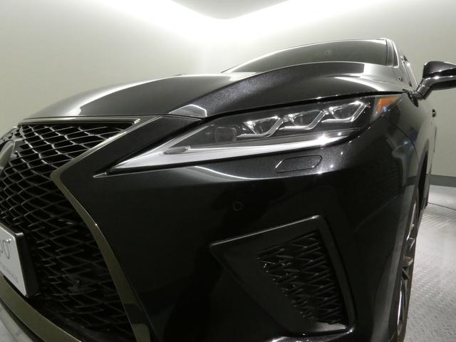 �y�O��w�b�h���C�g�z�l�C�̎O��w�b�h���C�g�����ԂɂȂ�܂��B�f�U�C�������邱�ƂȂ���A�A�_�v�e�B�u�n�C�r�[���ɂ���Ԃ̃h���C�u�����K�ɂȂ�܂��B