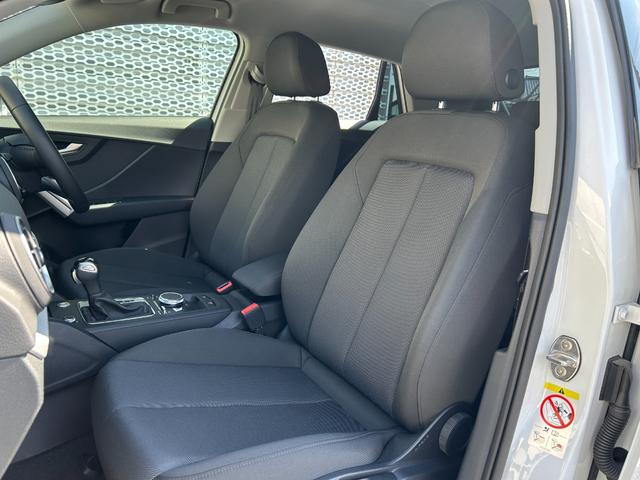 Ｑ２ ３５ＴＦＳＩアドバンスド　コンビニエンス＆アシスタンスパッケージ　　テクノロジーパッケージ（インターフェース）　ナビゲーションパッケージ　　バーチャルコックピット（45枚目）