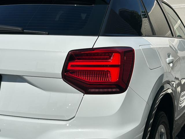 Ｑ２ ３５ＴＦＳＩアドバンスド　コンビニエンス＆アシスタンスパッケージ　　テクノロジーパッケージ（インターフェース）　ナビゲーションパッケージ　　バーチャルコックピット（57枚目）