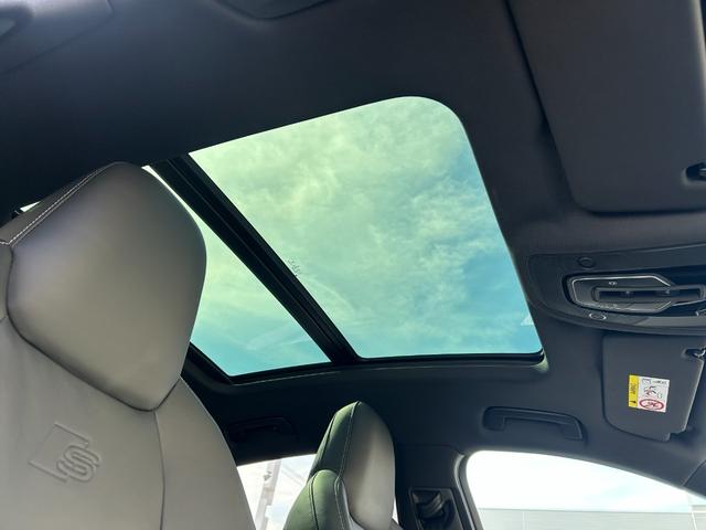 ｅ－トロンＳスポーツバック ベースグレード（32枚目）