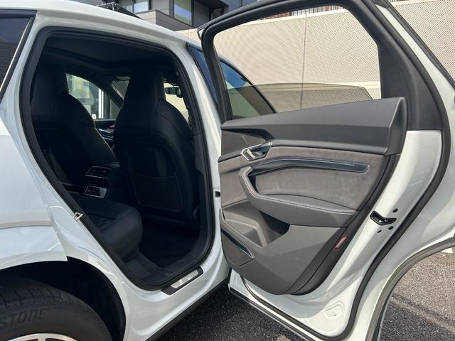 ｅ－トロンＳスポーツバック ベースグレード（39枚目）