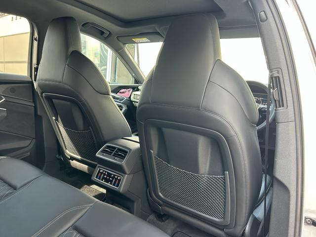 ｅ－トロンＳスポーツバック ベースグレード（41枚目）