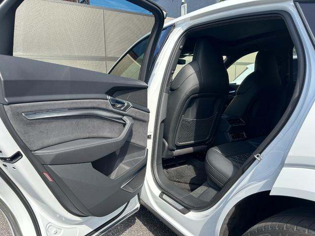 ｅ－トロンＳスポーツバック ベースグレード（46枚目）