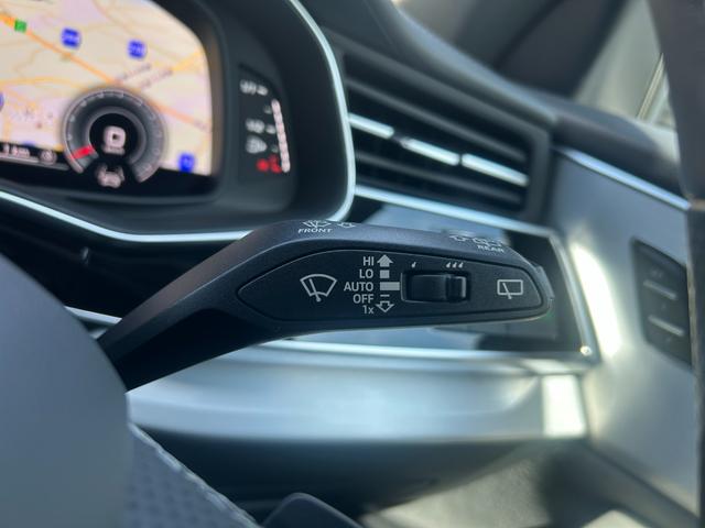Ｑ８ ５５ＴＦＳＩクワトロ　Ｓライン　Ｑｕａｔｔｒｏ（18枚目）