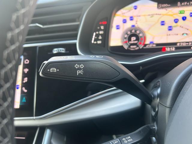 Ｑ８ ５５ＴＦＳＩクワトロ　Ｓライン　Ｑｕａｔｔｒｏ（19枚目）