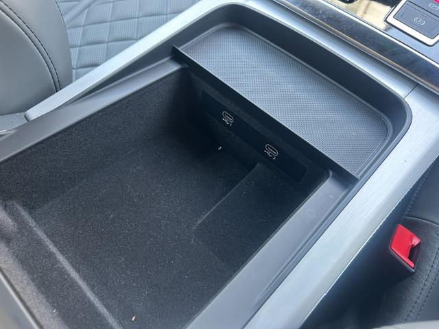 Ｑ８ ５５ＴＦＳＩクワトロ　Ｓライン　Ｑｕａｔｔｒｏ（28枚目）