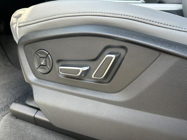 Ｑ８ ５５ＴＦＳＩクワトロ　Ｓライン　Ｑｕａｔｔｒｏ（49枚目）
