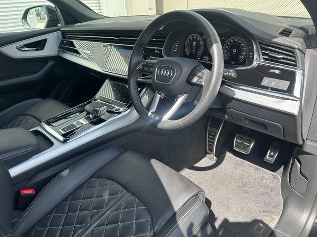 Ｑ８ ５５ＴＦＳＩクワトロ　Ｓライン　Ｑｕａｔｔｒｏ（12枚目）