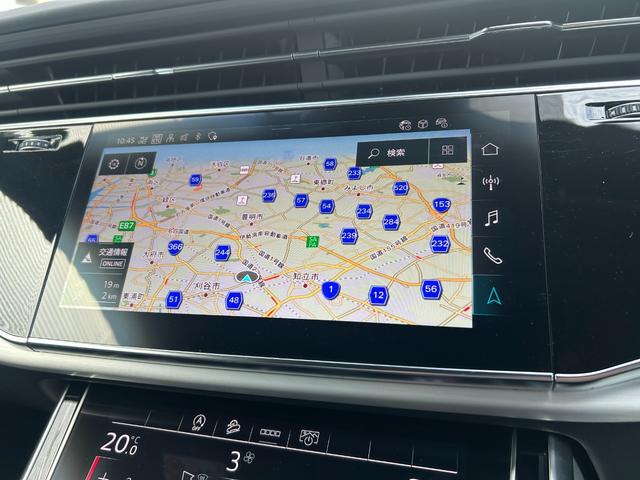 Ｑ８ ５５ＴＦＳＩクワトロ　Ｓライン　Ｑｕａｔｔｒｏ（15枚目）