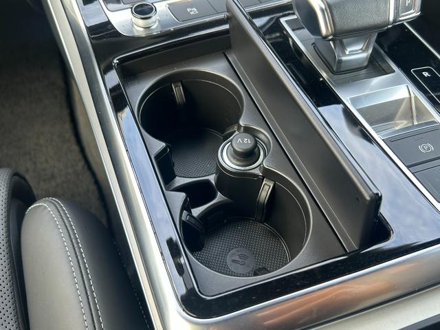Ｑ８ ５５ＴＦＳＩクワトロ　Ｓライン　Ｑｕａｔｔｒｏ（20枚目）