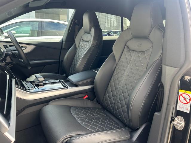 Ｑ８ ５５ＴＦＳＩクワトロ　Ｓライン　Ｑｕａｔｔｒｏ（44枚目）