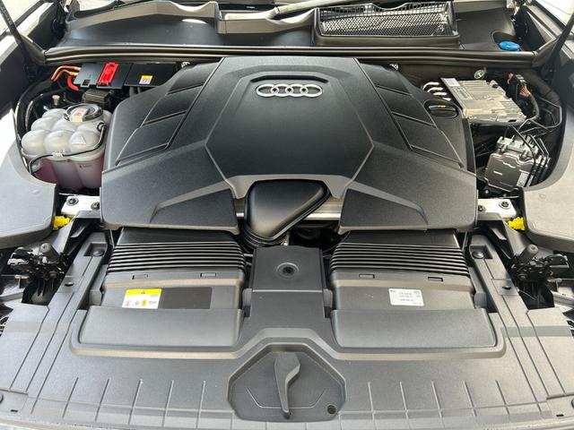 Ｑ８ ５５ＴＦＳＩクワトロ　Ｓライン　Ｑｕａｔｔｒｏ（65枚目）
