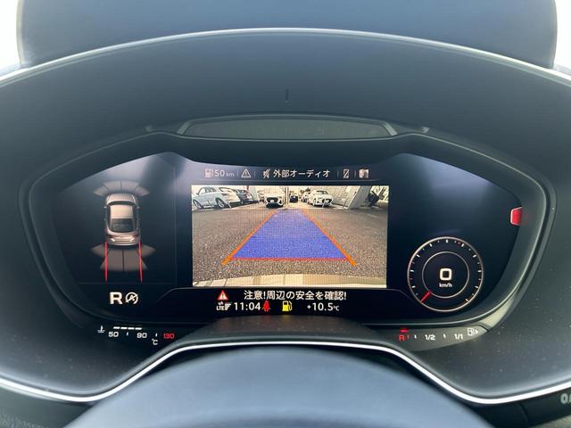 ＴＴクーペ ４５ＴＦＳＩクワトロ　Ｓ　ｌｉｎｅ　パッケージ、コンフォートパッケージ、ブラック　ａｕｄｉ　ｒｉｎｇｓ　＆　ブラックハイグロススタイリングパッケージ　（Ａｕｄｉ　ｅｘｃｌｕｓｉｖｅ）（11枚目）