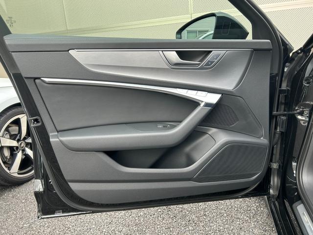 Ａ６ ４５ＴＦＳＩクワトロ　Ｓライン　ドライビングＰ　テクノロジーＰ　アルミホイ－ル１０スポークスターデザイン　メタリックブラック　ラグジュアリーＰ　ダンピングコントロールサスペンション（49枚目）