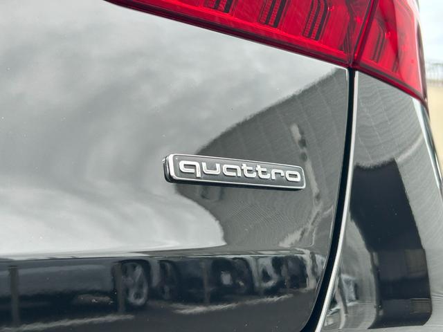 Ａ６ ４５ＴＦＳＩクワトロ　Ｓライン　ドライビングＰ　テクノロジーＰ　アルミホイ－ル１０スポークスターデザイン　メタリックブラック　ラグジュアリーＰ　ダンピングコントロールサスペンション（60枚目）