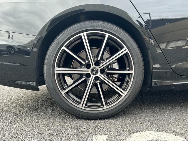 Ａ６ ４５ＴＦＳＩクワトロ　Ｓライン　ドライビングＰ　テクノロジーＰ　アルミホイ－ル１０スポークスターデザイン　メタリックブラック　ラグジュアリーＰ　ダンピングコントロールサスペンション（64枚目）