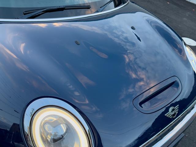 MINI クーパーSD クラブマン ブルーレザーシート パノラマサンルーフ シートヒーター バックカメラ ソナー 純正ナビ 17インチAW キセノンヘッドライト スマートキー 観音開き メモリーパワーシート(14枚目)