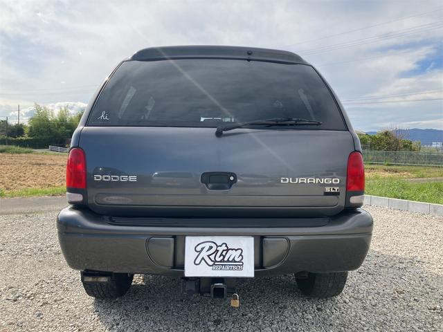 ダッジ・デュランゴ SLTプラス 新車並行 1No登録/ユーザー買取/6人乗車登録/ベージュレザーシート/シートヒーター/フロントベンチシート 社外17インチアルミホイール ヒッチメンバー クルーズコントロール(8枚目)