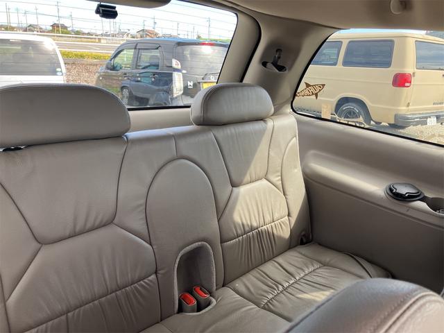 ダッジ・デュランゴ SLTプラス 新車並行 1No登録/ユーザー買取/6人乗車登録/ベージュレザーシート/シートヒーター/フロントベンチシート 社外17インチアルミホイール ヒッチメンバー クルーズコントロール(22枚目)