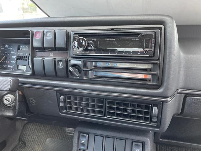 ジェッタ CLi 左ハンドル 1オーナー車 ローダウン フロント・ザックス リア・ビルシュタインノーマル足回り ジレットマフラー(10枚目)