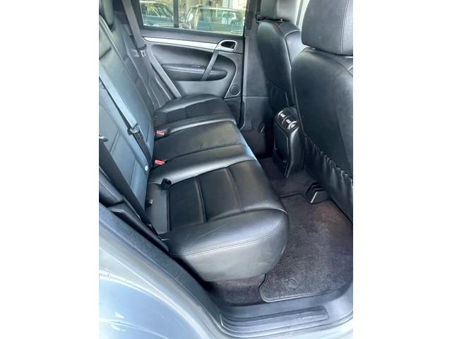 カイエン ベースグレード 3.6 ティプトロニックS 4WD(5枚目)