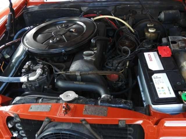 メルセデス・ベンツその他  250 W114 ディーラー車 クーラー付 Fガラス新品 ウェザーゴム新品 車両仕上げ済み天井張替え済(10枚目)