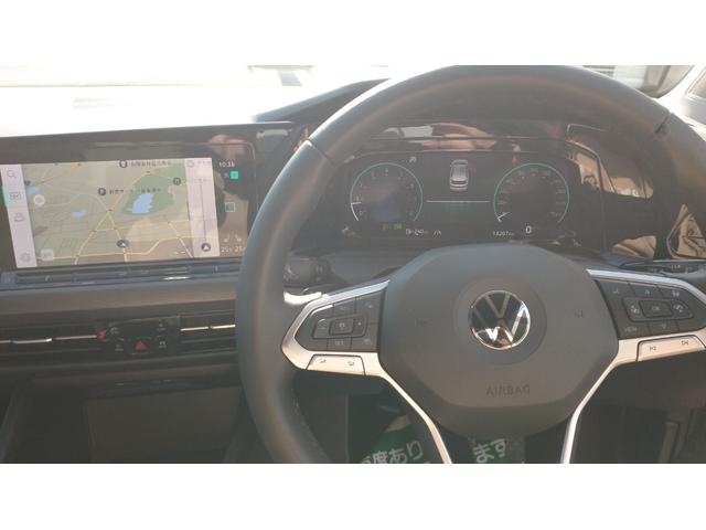 ゴルフ ｅＴＳＩスタイル　ナビ　地デジＴＶ　ブルートゥース　ＥＴＣ　ＡＣＣ　リヤビューカメラ　障害物センサー　駐車支援　デジタルメーター　ＬＥＤマトリックスヘッドライト　ドライブレコーダー　シート＋ステアリングヒーター　ＨＵＤ（11枚目）