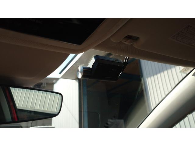 ゴルフ ｅＴＳＩスタイル　ナビ　地デジＴＶ　ブルートゥース　ＥＴＣ　ＡＣＣ　リヤビューカメラ　障害物センサー　駐車支援　デジタルメーター　ＬＥＤマトリックスヘッドライト　ドライブレコーダー　シート＋ステアリングヒーター　ＨＵＤ（14枚目）