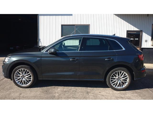 Ｑ５ ２．０ＴＦＳＩクワトロ　１ｓｔエディション　デビューパッケージ　ＬＥＤ　革パワーシート＆ヒーター　バーチャルコックピット　２０インチアルミ　アダプティブクルーズ　純正ナビ　地デジ　バックモニター　ドライブレコーダー　パワーテールゲート（5枚目）