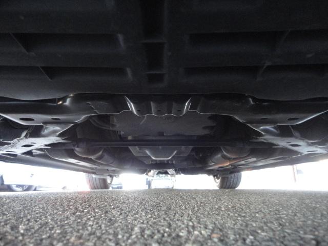 V6 プレミアム ワンオーナー 正規ディーラー車(17枚目)