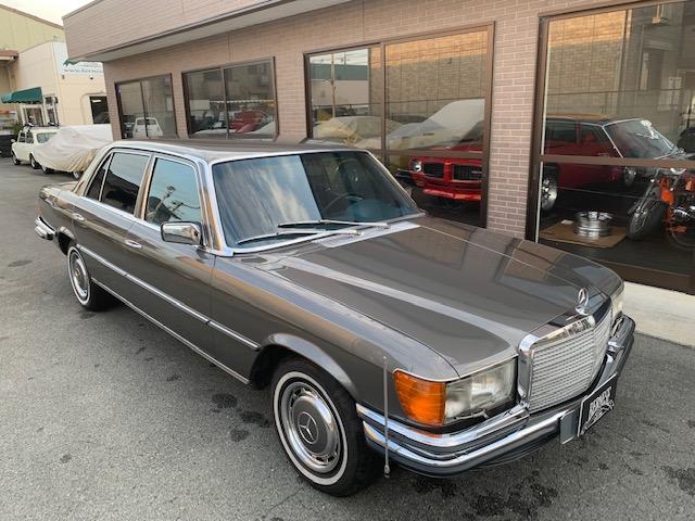 Ｓクラス ４５０ＳＥＬ　ウエスタン自動車正規輸入車　オートマチッククライメートコントロール　リアシートパワーリクライニング　ヘッドライトワイパー　ポータブルナビ　バックカメラ　ＥＴＣ（64枚目）