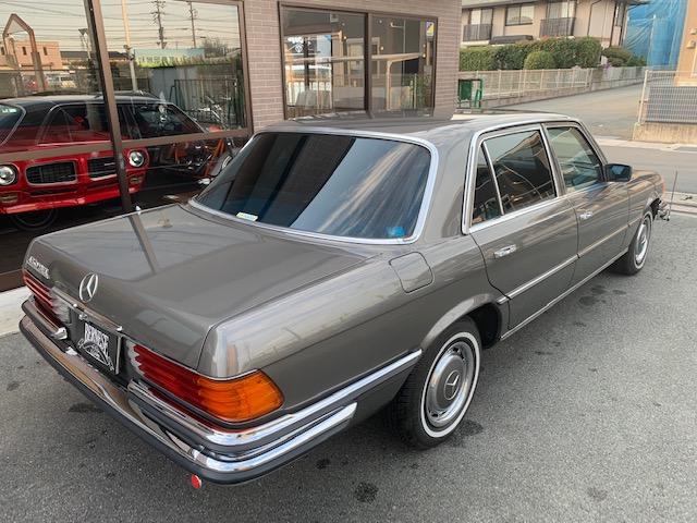 Ｓクラス ４５０ＳＥＬ　ウエスタン自動車正規輸入車　オートマチッククライメートコントロール　リアシートパワーリクライニング　ヘッドライトワイパー　ポータブルナビ　バックカメラ　ＥＴＣ（68枚目）