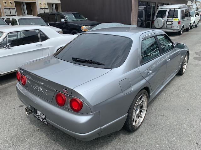 スカイライン ＧＴ－Ｒオーテックバージョン４０ｔｈアニバー　ＮＩＳＭＯ３２０ｋｍスケールコンビネーションメーター　ＮＩＳＭＯサブメーター　ＴＥＩＮ車高調　ＷＥＤＳ１８インチＡＷ　社外マフラー　ブレンボブレーキキャリパー　ターボタイマー　タイミングベルト交換済（52枚目）