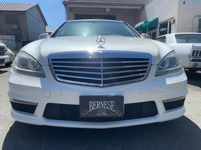 Ｓクラス Ｓ６３　ＡＭＧロング　キーレスゴー　４座席メモリー付パワーシート　４座席シートヒーター＆ベンチレーション　マッサージ機能付シート　リアドア＆リアガラス電動ブラインド　パワートランク　イージークローザー　フロント強化ブレーキ（2枚目）