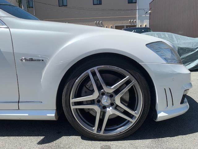 Ｓクラス Ｓ６３　ＡＭＧロング　キーレスゴー　４座席メモリー付パワーシート　４座席シートヒーター＆ベンチレーション　マッサージ機能付シート　リアドア＆リアガラス電動ブラインド　パワートランク　イージークローザー　フロント強化ブレーキ（6枚目）