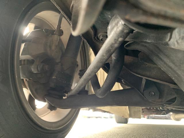 カローラレビン ＧＴＶ　ワタナベ１５ＡＷ　アペックスマフラー　トラストタコ足　運転席レカロシート（並行物）　モモステアリング　前後タワーバー　前後社外サスペンション　パワーフィルター　オイルクーラー　オイルキャッチタンク（71枚目）