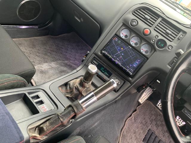 スカイライン GT-R Vスペック RAYS18AW フロントレカロシート NISMO320kmメーター NISMO3連メーター HKSブーストコントローラー HKSターボタイマー DefiアドバンスBFメーター&コントロールユニット(25枚目)