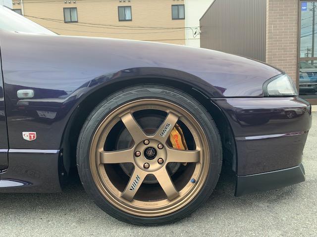 スカイライン GT-R Vスペック RAYS18AW フロントレカロシート NISMO320kmメーター NISMO3連メーター HKSブーストコントローラー HKSターボタイマー DefiアドバンスBFメーター&コントロールユニット(43枚目)